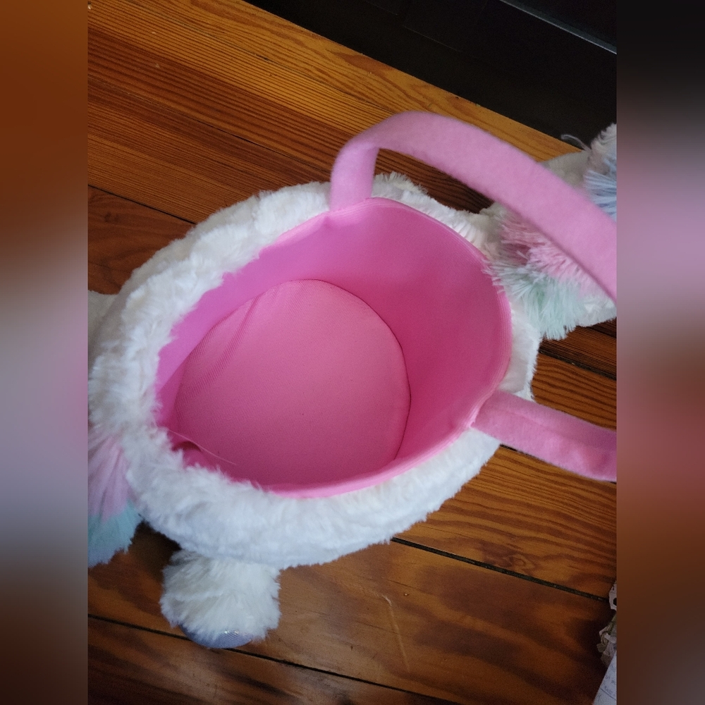 Nwot Plush Stuffed Animal Unicorn Easter Basket - Picture 3 of 7